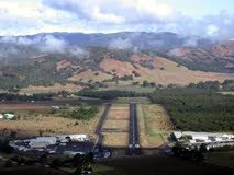 Final Approach into Lampson Field